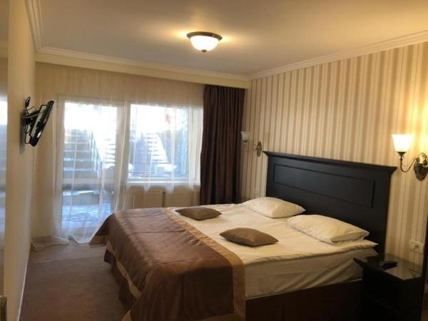 Complex Mona Caraiman Hotel บุชเตนี ภายนอก รูปภาพ